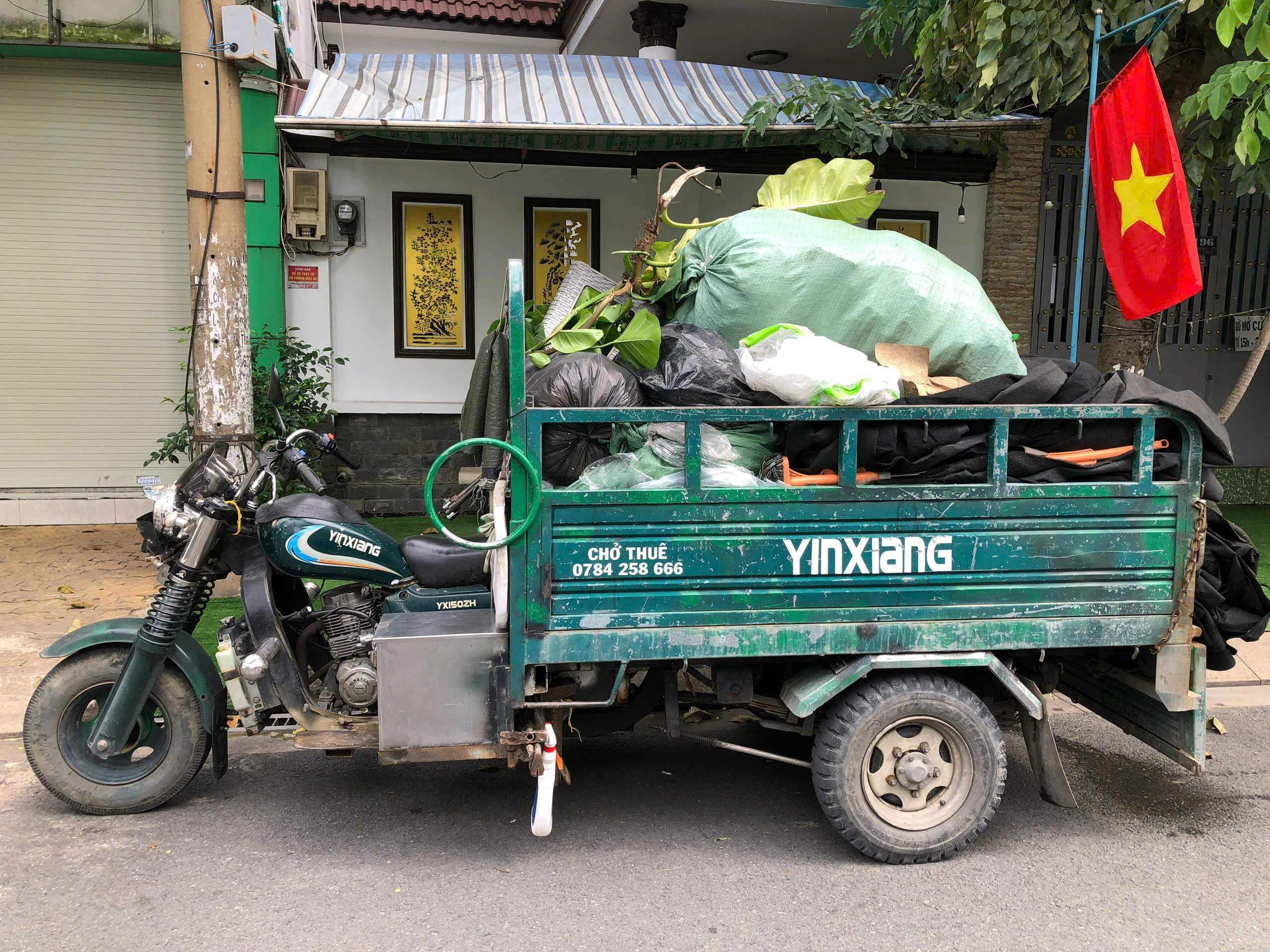 dịch vụ đổ rác thuê bằng xe ba gác tại Tân Bình