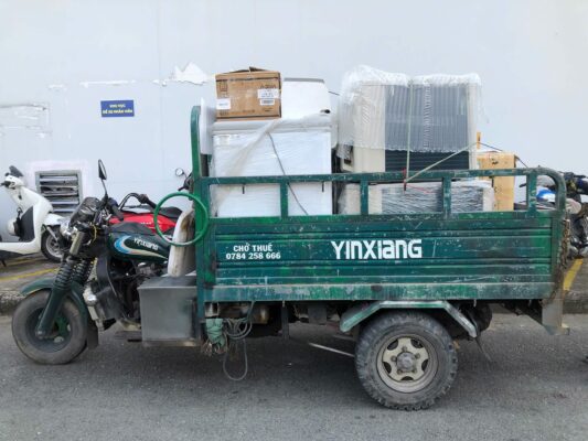 Dịch vụ xe ba ga gác chở hàng giá rẻ tại Tân Bình