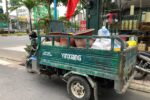 Xe ba gác chở cây cảnh cũ bỏ đi tại Tân Bình