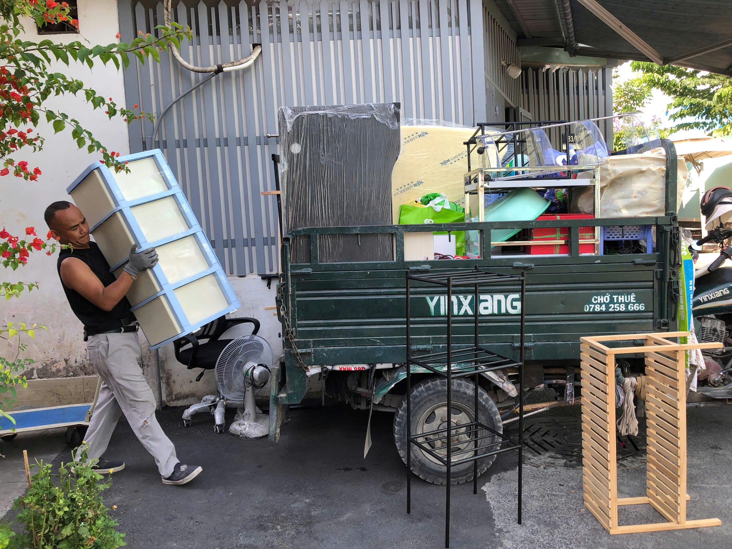 Thuê Xe Ba Gác Chở Đồ Tân Bình Giá Rẻ