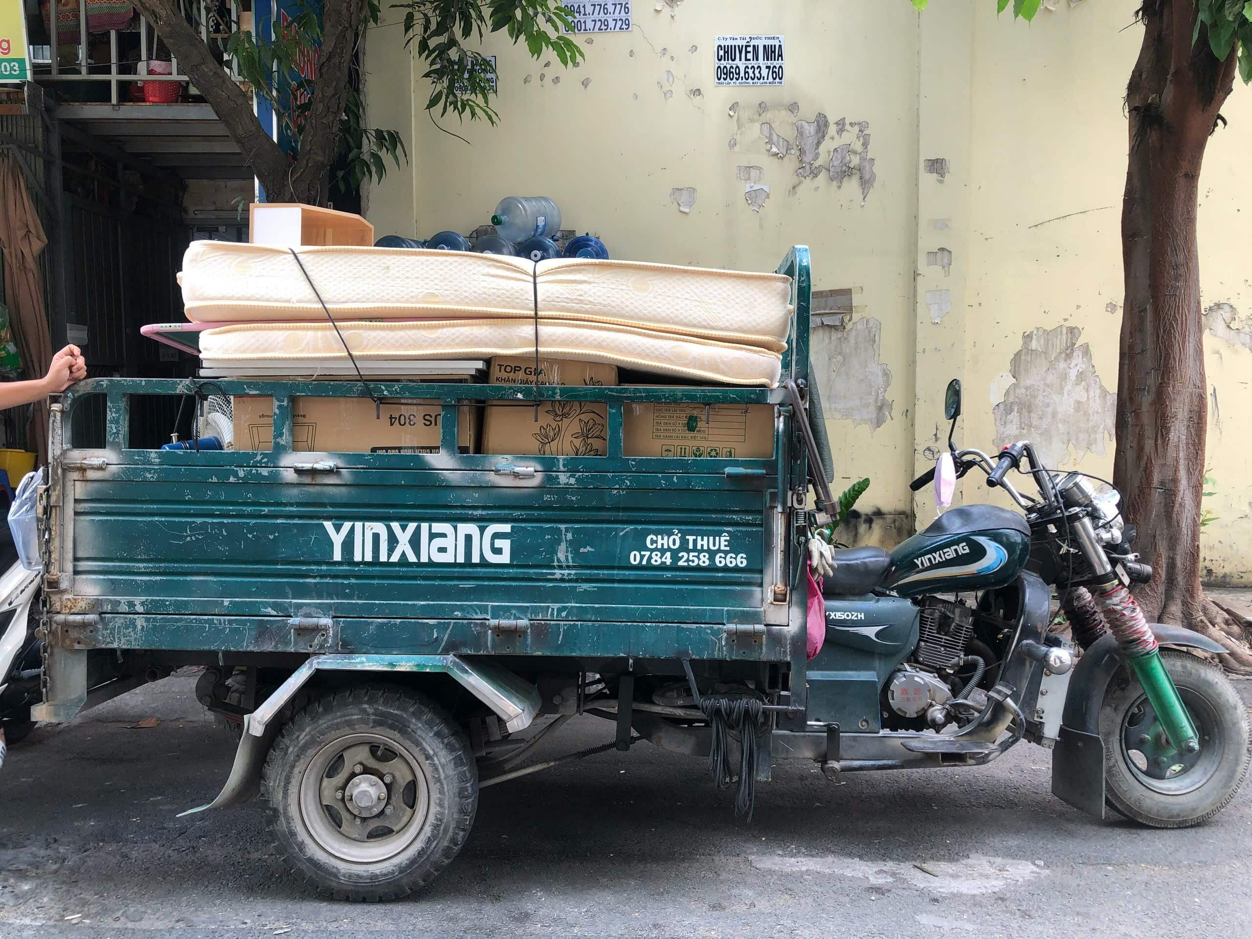 Dịch vụ thuê xe ba gác thu gom nệm cũ tại Tân Bình